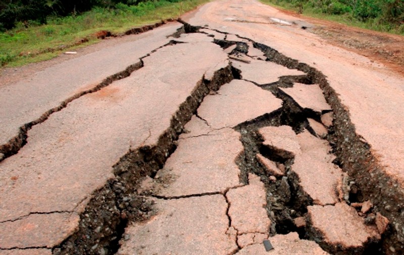 17 răniţi în urma unui seism în largul insulei Sumatra