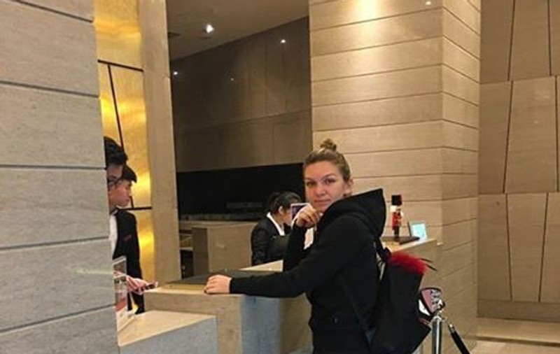 Simona Halep a ajuns la Shenzhen. Chinezii o urmăresc pas cu pas pe jucătoarea noastră