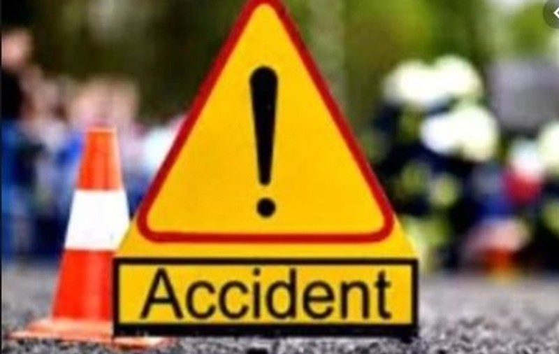 Accident în Costești. O persoană a murit. Traficul este întrerupt