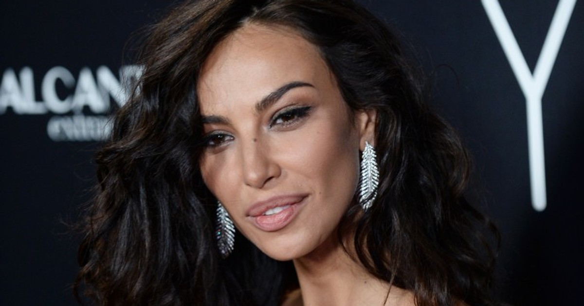 Mădălina Ghenea, răsfăț culinar de Paște. Detaliul care le-a atras atenția fanilor
