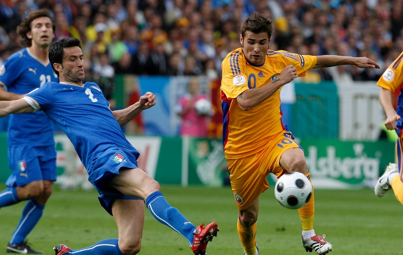 Cu gândul la echipa naţională! Mutu: "Este ultima şansă a carierei mele, merit să mi se ofere posibilitatea de a juca la Euro 2016!" VIDEO