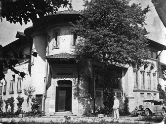 Casa Miclescu a fost construită la începutul secoului al XX-lea