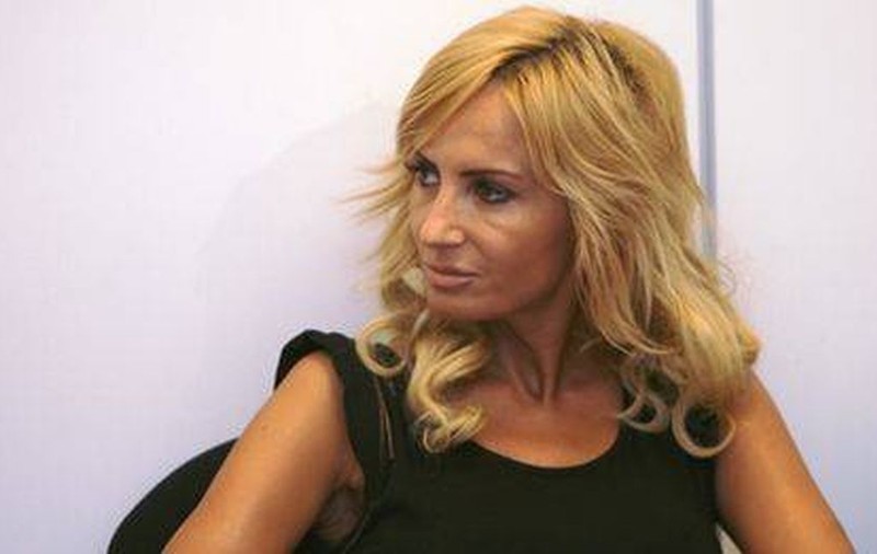 Cu CHILOŢII la VEDERE, SHOW-UL este o PLĂCERE! DANIELA GYORFI a ARĂTAT  mai mult DECÂT şi-a PROPUS!
