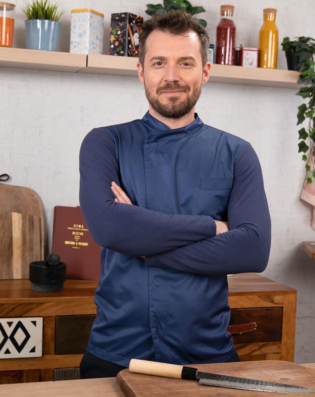 Cum se fac pârjoalele moldovenești după rețeta lui chef Horia Manea. Este nevoie de doar câteva ingrediente