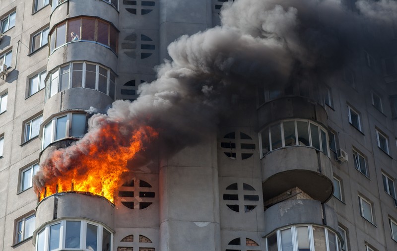 (P) Tu cum îți protejezi casa în cazul unui INCENDIU?