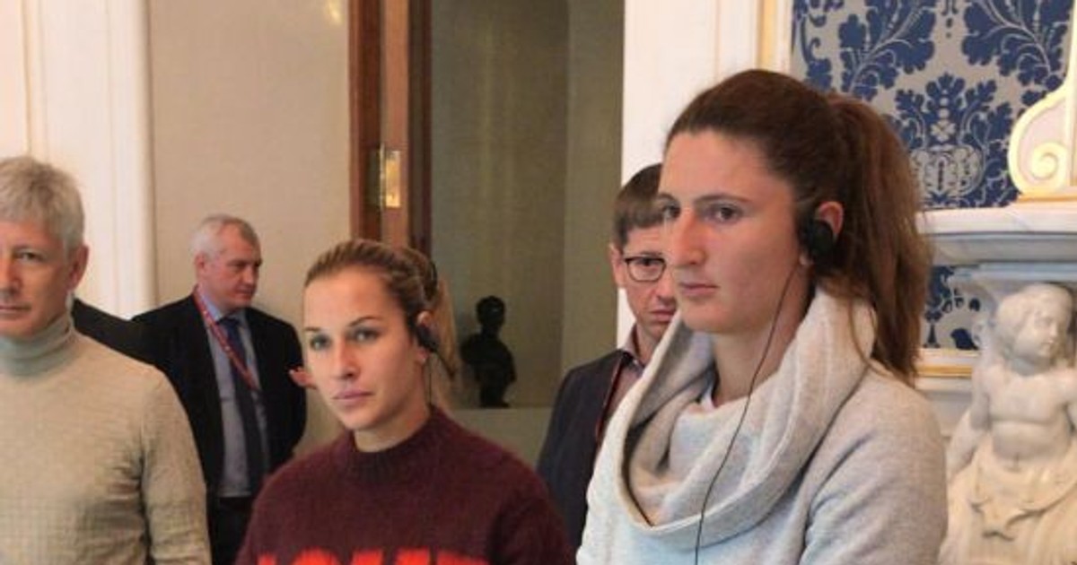Ce face Irina Begu în timpul liber. Tenismena a vizitat muzeul Fabergé de la Sankt Petersburg