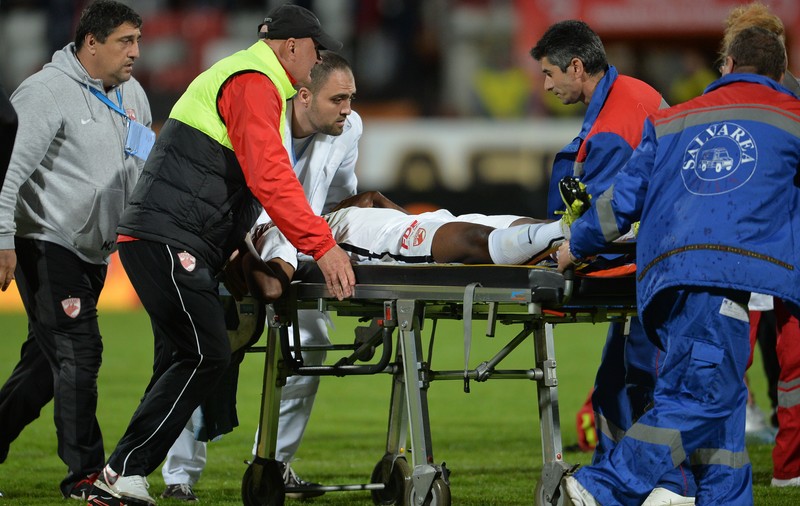 A jucat fotbal cu o afecţiune cardiacă veche, nedepistată?