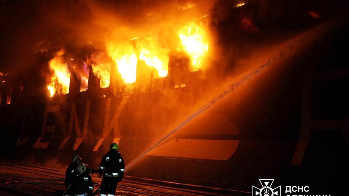 Nava turcească Cenk T, atacată de ruși în porrtul Ciornomorsk Foto: Profimedia