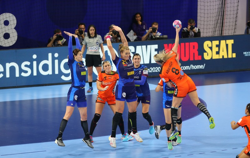 România a pierdut cu Olanda, iar calificarea în semifinalele Euro 2018 de handbal feminin se complică | VIDEO&GALERIE FOTO