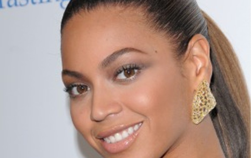 Beyonce, pusă ”la zid” din pricina concertului de Revelion