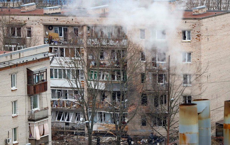 Un bloc din Sankt Petersburg, lovit de o dronă ucraineană. „Am auzit o bubuitură, fereastra a zburat”