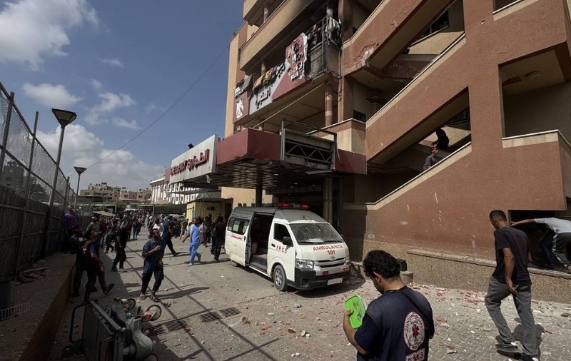 Jurnaliști uciși în Gaza: 20 morți, inclusiv cinci reporteri, după atacurile israeliene asupra unui spital