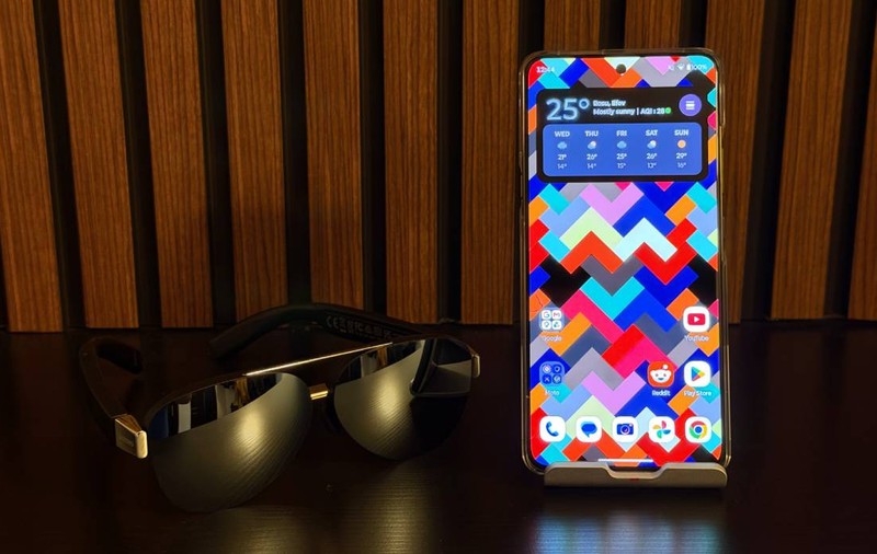Motorola Signature review: un flagship care „dă de gol” intențiile foarte serioase ale producătorului