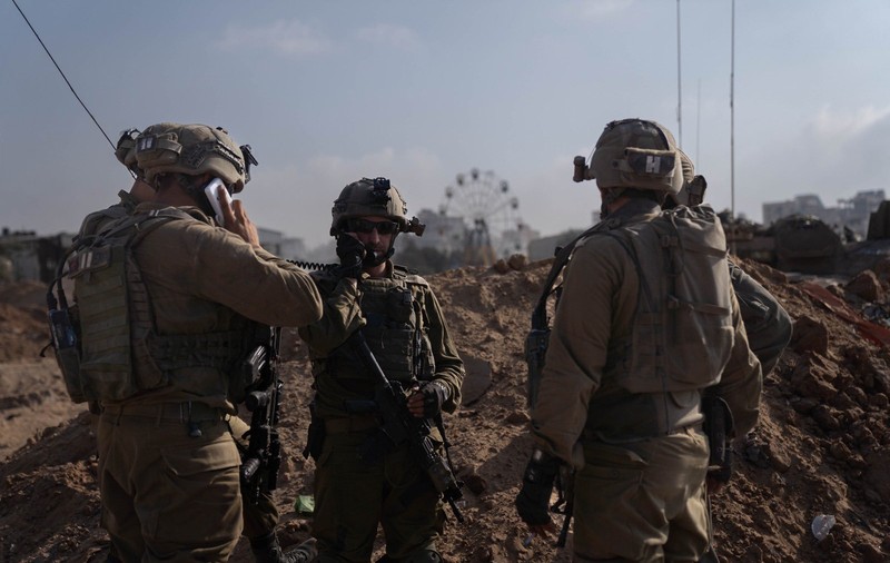 Armata israeliană anunță că "operează în orice arenă" care amenință țara, dar că rămâne "concentrată" pe ofensiva terestră din Fâșia Gaza