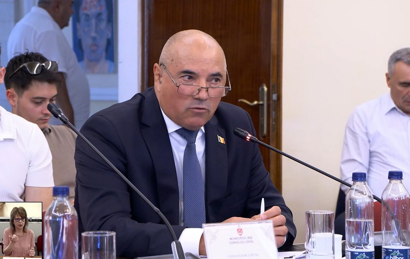 Coaliția interesului la Iași: PNL și PSD țin „în brațe” un consilier AUR, dezvoltator imobiliar și șef la Urbanism