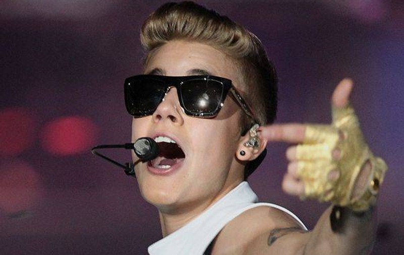 Justin Bieber VA CĂLĂTORI ÎN SPAŢIU!