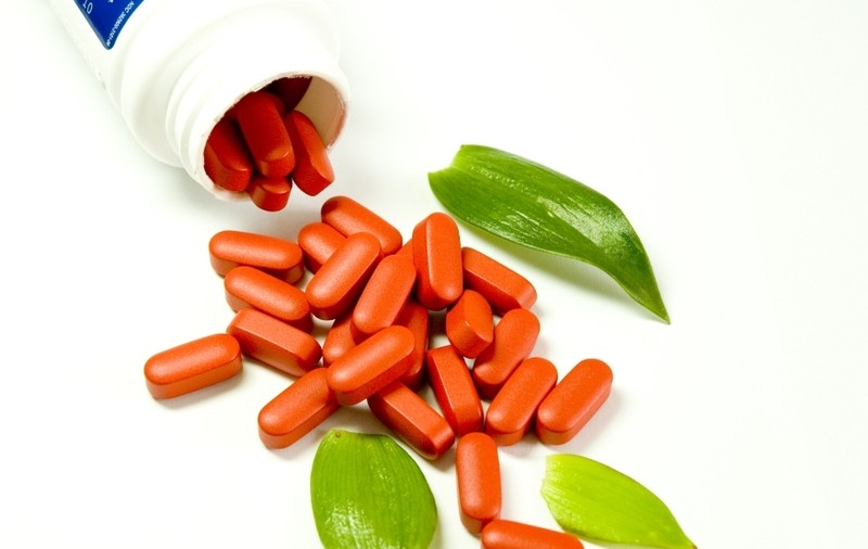 Companiile farmaceutice ascund adevărul! Vezi ce vitamină vindecă definitiv cancerul