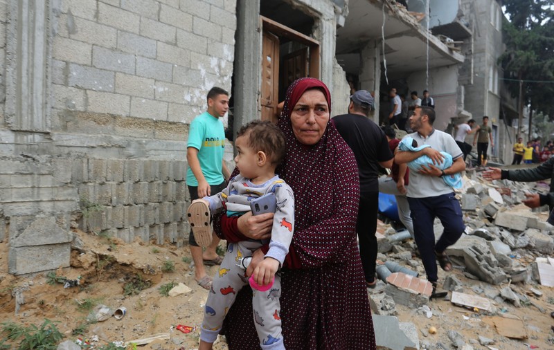În doar 3 săptămâni, în Fâșia Gaza au fost uciși mai mulți copii decât în 2022 în toate zonele de conflict din lume, atrage atenția Salvați Copiii