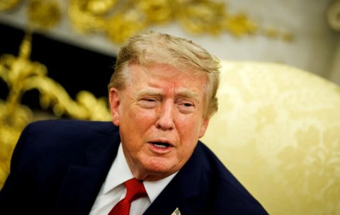 Trump aruncă BOMBA: 5.000 de dolari pentru fiecare american! Ce condiție pune