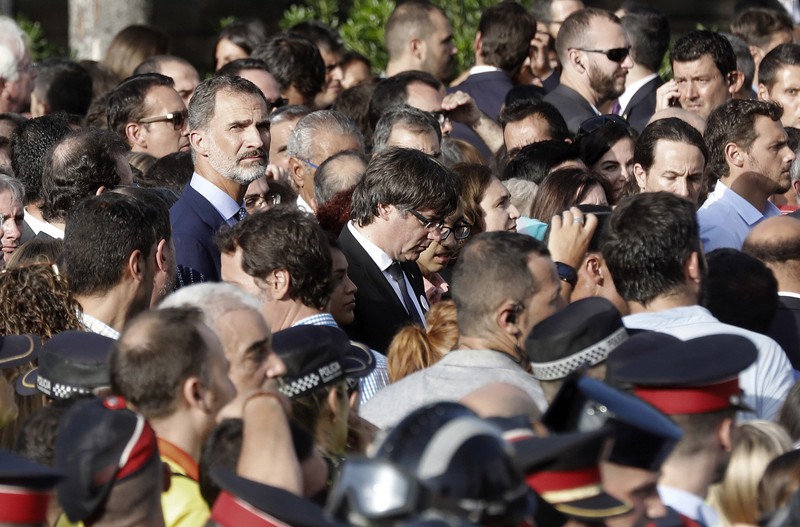 Regele Felipe al VI-lea a devenit primul suveran spaniol care participă la o manifestaţie de la restabilirea monarhiei