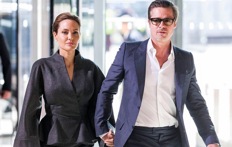 Angelina Jolie i-a dăruit lui Brad Pitt un ceas de 2,5 milioane de euro