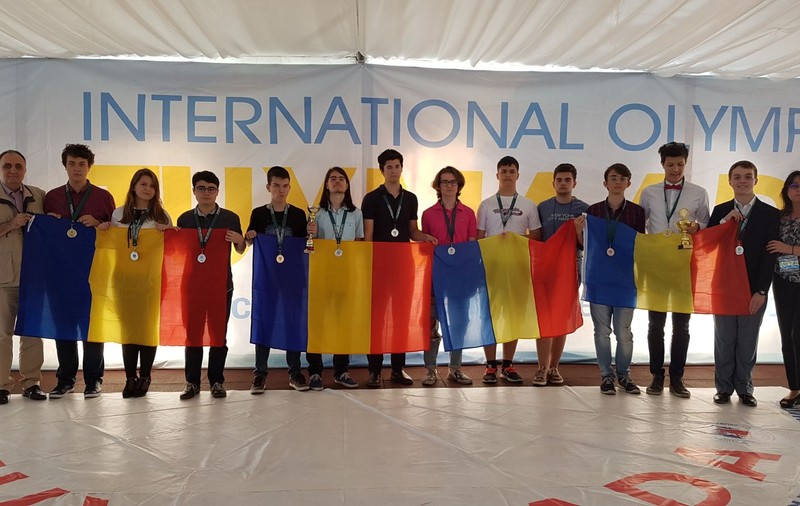 Elevii români au câștigat 11 medalii la Olimpiada Internaţională Pluridisciplinară Tuymaada din Rusia