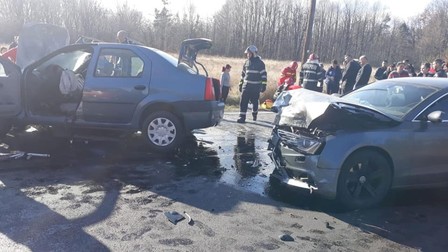 Daniel Chițoiu (52 de ani) se afla la volanul mașinii Audi (dreapta) / sursă foto: Gazeta Vâlceană