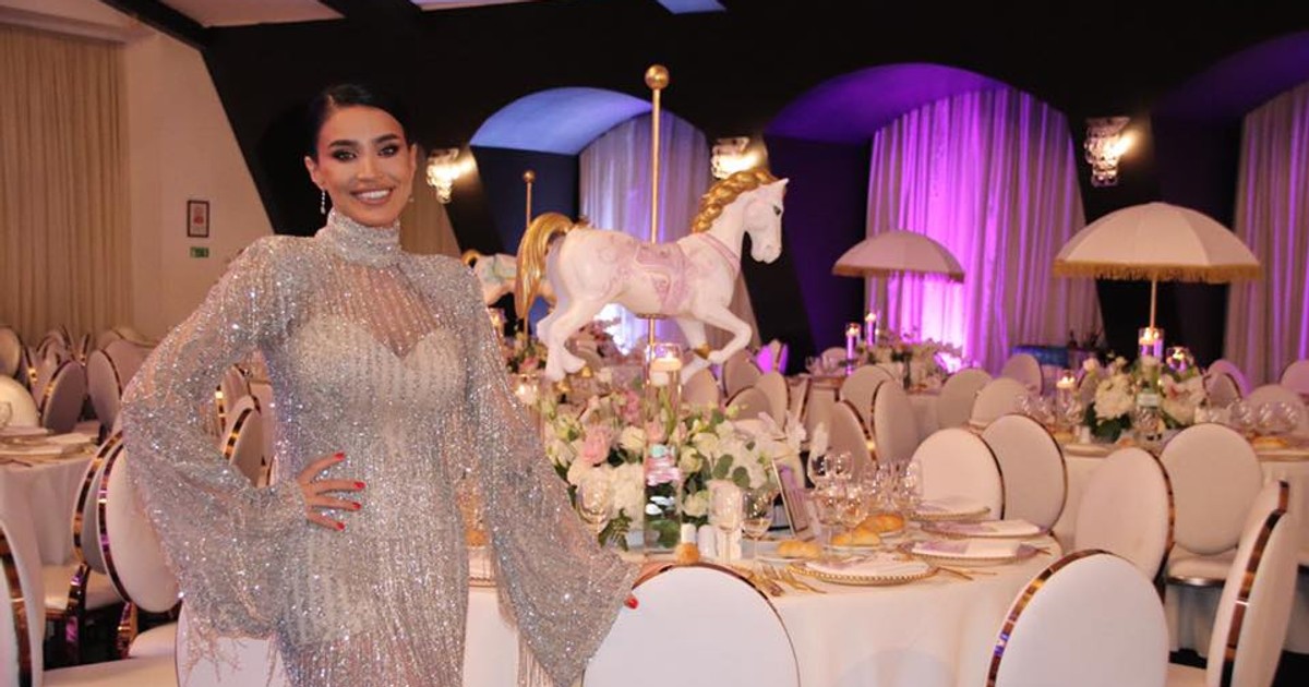 Câți bani a strâns Adelina Pestrițu la botezul fiicei sale. Petrecere de lux, dar fabulos