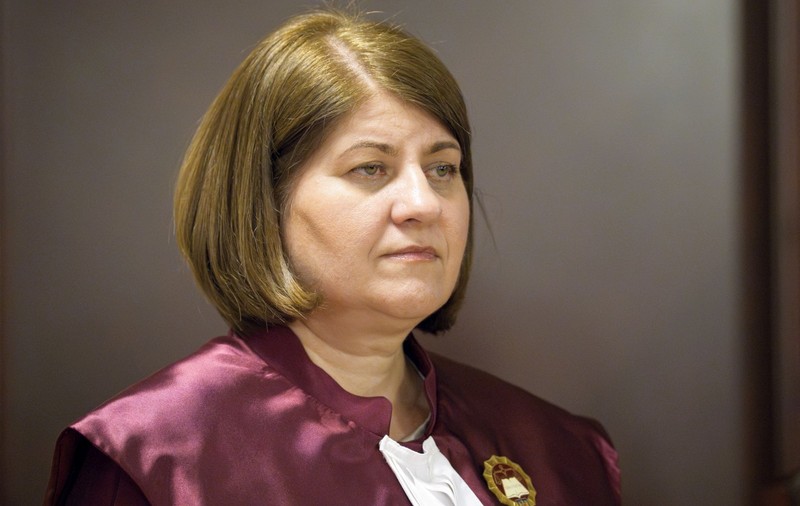 Cine este Mihaela Ciochină, favorită la șefia CCR. A fost numită de Klaus Iohannis judecător la Curtea Constituțională