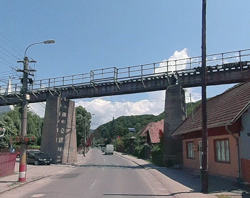 Viaductul feroviar din Sovata, simbol industrial al orașului, reabilitat și integrat în comunitatea locală cu ajutorul fondurilor europene