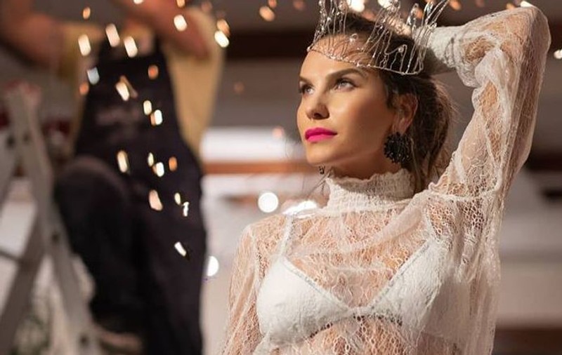 Anna Lesko, topless. Artista e total lipsită de inhibiții