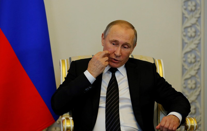 Vladimir Putin va candida independent la alegerile din 2018