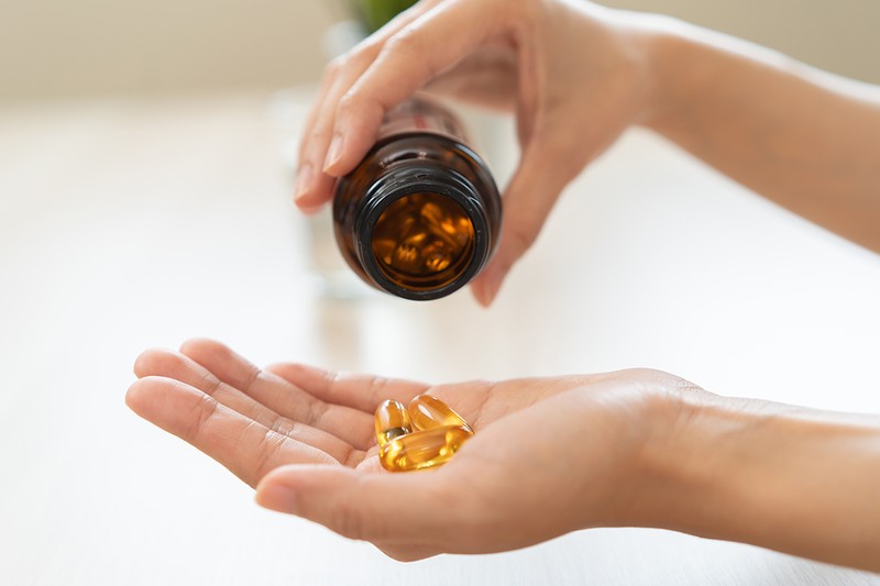 Vitamina D trebuie administrată doar la recomandarea unui specialist. Foto ilustrativ: Shutterstock