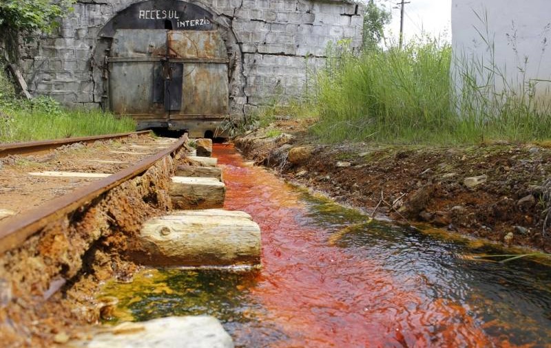 PERCHEZIŢII la REŞEDINŢA din ELVEŢIA a ACŢIONARULUI PRINCIPAL DE LA GABRIEL RESOURCES