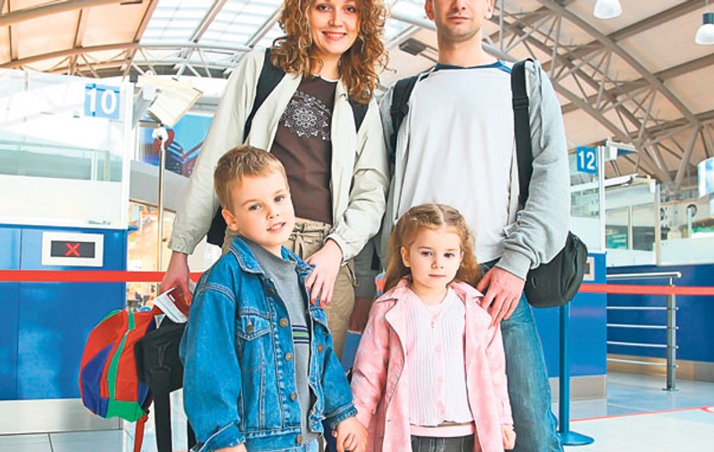 Petreci Paştele peste hotare? Nu uita de asigurare! Află ce acoperă această poliţă pentru a avea o minivacanţă fără griji