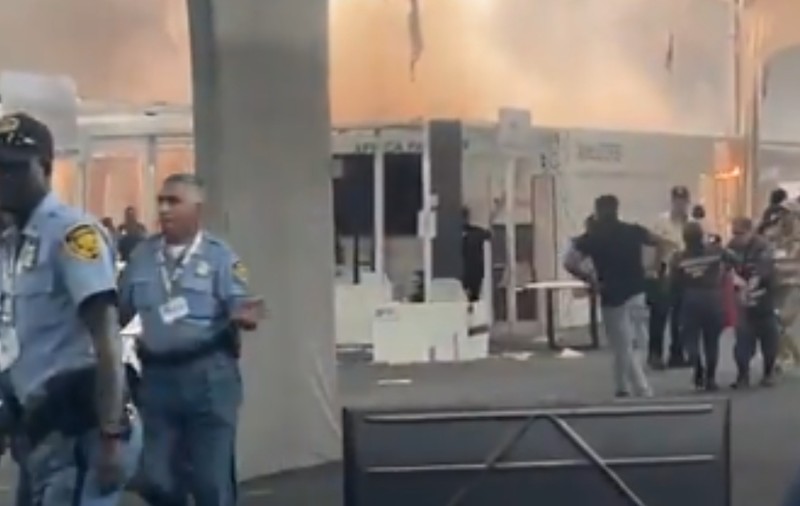 Incendiu cu flăcări până în tavan la COP30 din Brazilia, unde se află și Diana Buzoianu | VIDEO