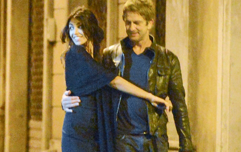 BOMBĂ! Mădălina Ghenea și Gerard Butler s-au ÎMPĂCAT! Uite-i din nou ÎMPREUNĂ, plimbându-se ca DOI ÎNDRĂGOSTIȚI! FOTO