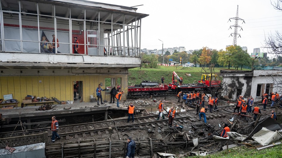 Rușii atacă infrastructura civilă din Ucraina Sursa foto: Profimedia