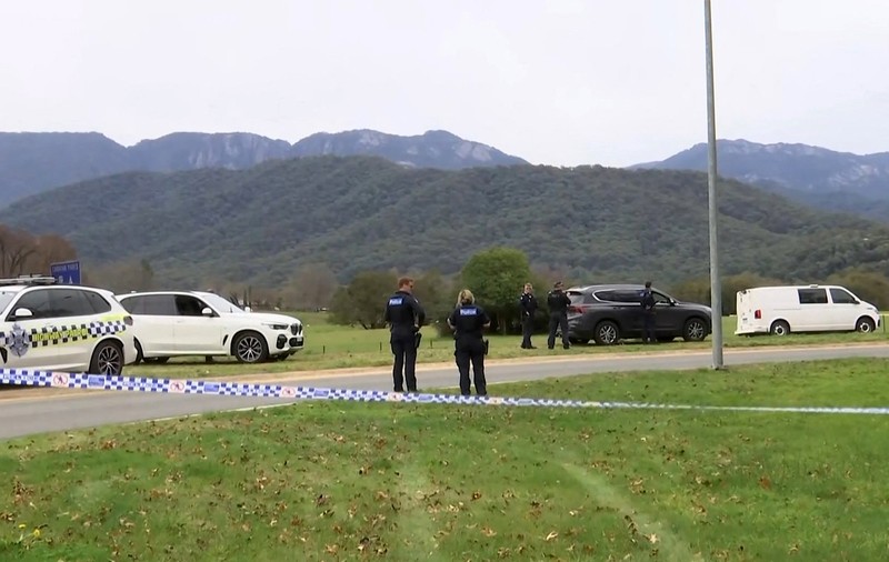 Doi polițiști au fost împușcați mortal și altul grav rănit, într-un schimb de focuri cu un suspect, în Australia