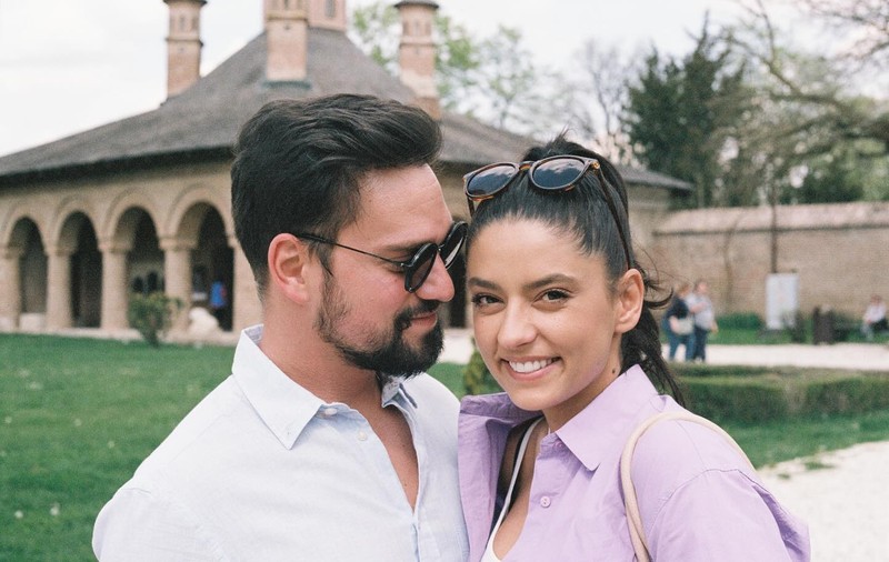 Motivul pentru care Vlad Gherman și Oana Moșneagu au dispărut o perioadă din mediul online. „Am luat o pauză. Am trecut printr-o situație în familie”