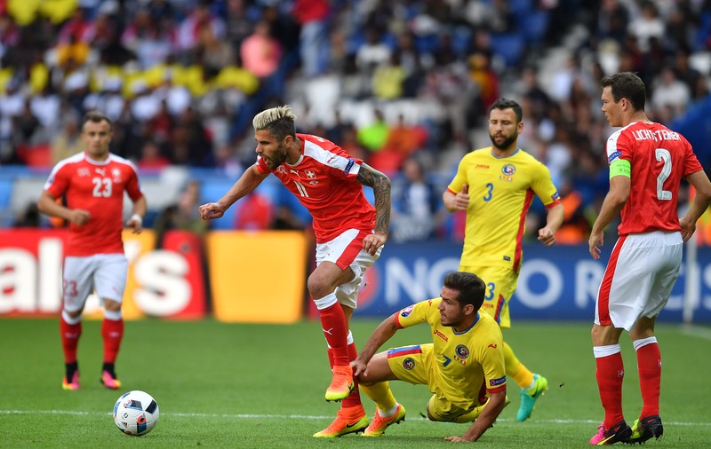 România - Elveția 1-1. Leșin după pauză! Stancu a deschis scorul din penalty, Mehmedi e egalat. Ne-am calificat la decisivul cu Albania!/ BLOG&FOTO&VIDEO