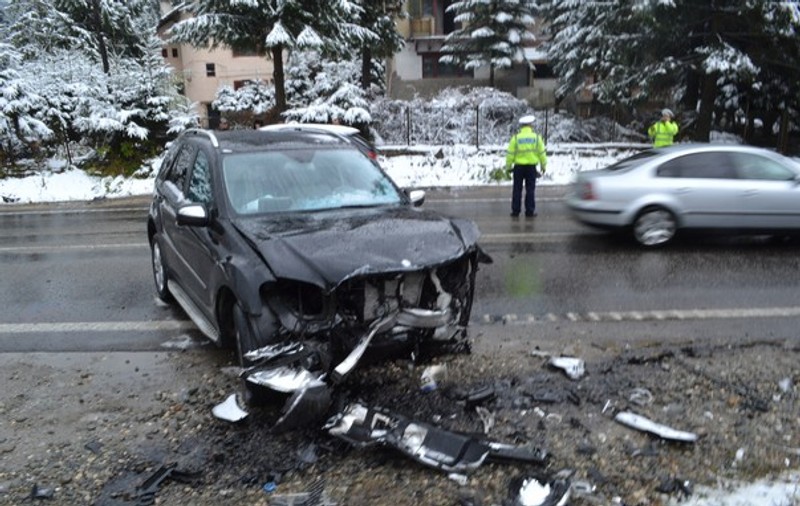 Accidentul lui Huidu: Maşina a derapat, spune avocatul lui