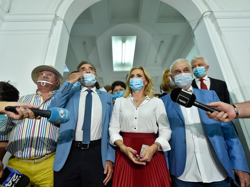 Mitică Dragomir, Petre Roman, Anghel Iordănescu sunt pe lista PSD pentru Consiliul General al Bucureștiului | Foto: Agerpres
