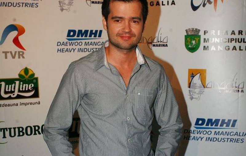 INTERVIU EXCLUSIV | Laurenţiu Duţă a descoperit cheia unei căsnicii de durată: "Discreţia ar trebui să fie calitatea unui cuplu din showbiz"