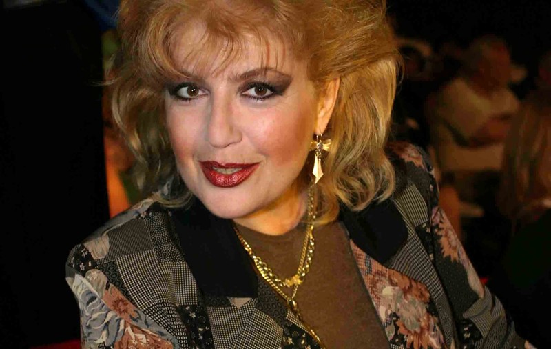 CUM ARĂTA CORINA CHIRIAC, LA 24 DE ANI! Ţi-o aminteşti în vremea tinereţii? | FOTO ÎN ARTICOL