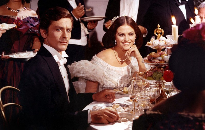 Cine l-a făcut mare actor pe Alain Delon, femeile sau regizorii?