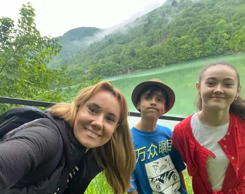 Oana Ioniță a izbucnit în lacrimi la TV. Ce a pățit, după divorț: „La mine a fost mai dureros”
