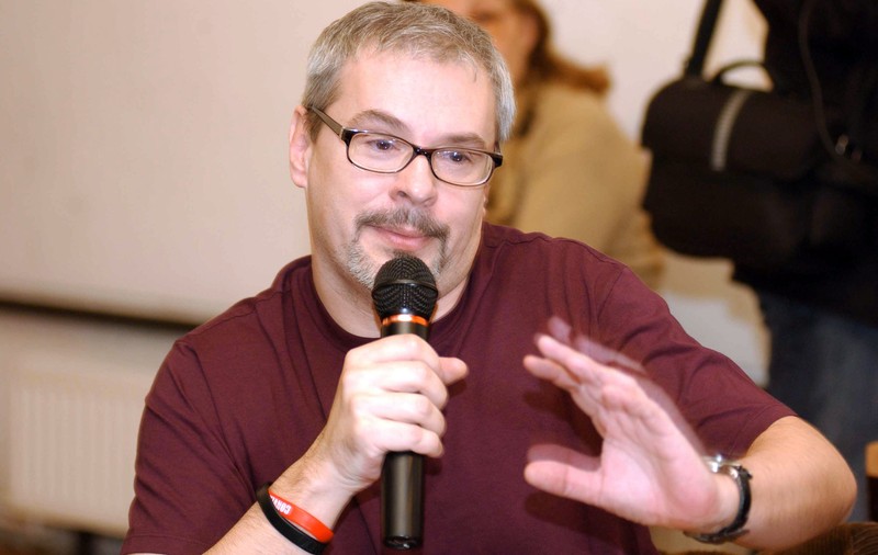 Gabriela Șerban, mama criticului de film Alex. Leo Șerban, donează prin Libertatea 5.000 de euro Institutului Balș, în memoria fiului său