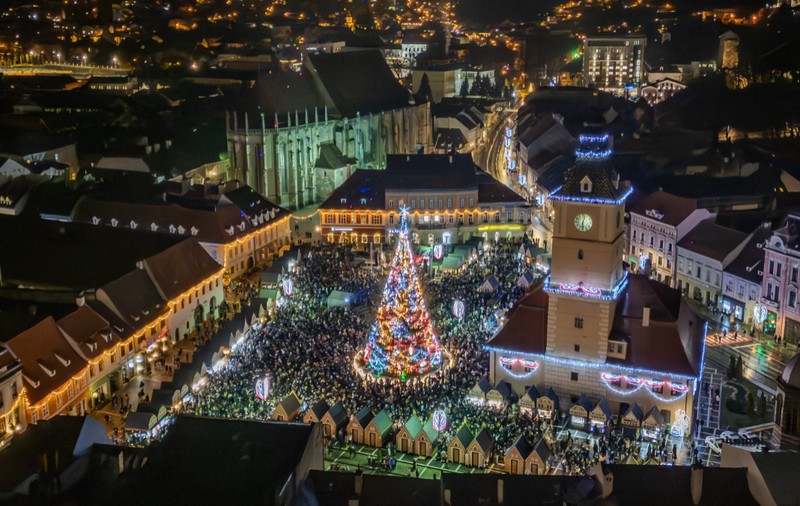 Târgul de Crăciun de la Brașov este în topul celor mai atractive târguri din Europa