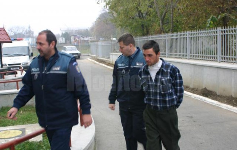 A violat o bătrână din Gura Humorului care putea să-i fie bunică. Agresorul a mai făcut închisoare pentru omor